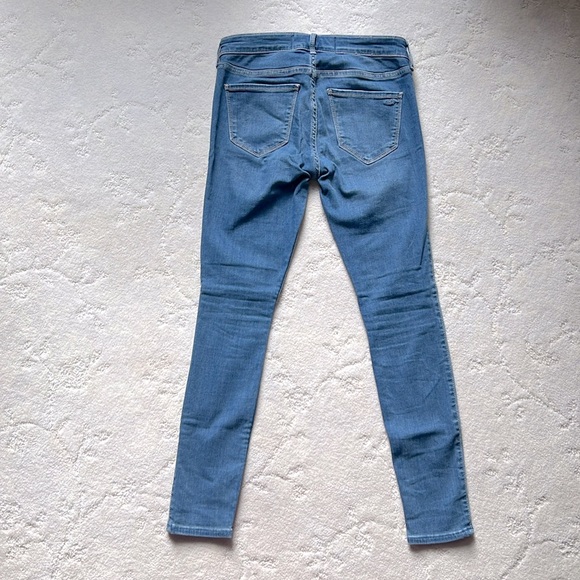 Hollister Distressed Skinny Jeans, size Juniors 5 Short, Low-Rise - Picture 3 of 4